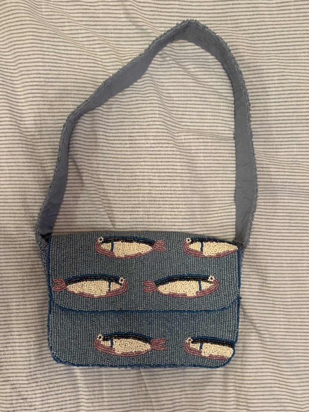Headed shoulder bag